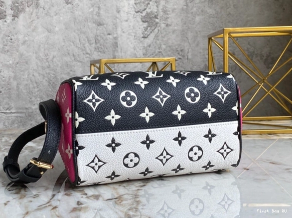 First bag ru Louis Vuitton BANDOULIÈRE 20 SPEEDY 0809